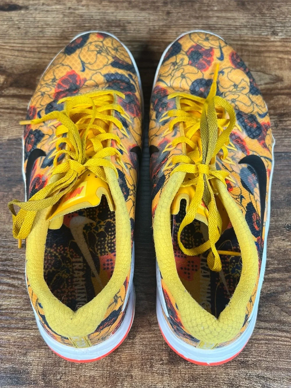 Nike Sneakers Metcon 4 XD Premium Floral Print Gold CD3473-700 Women's 9
